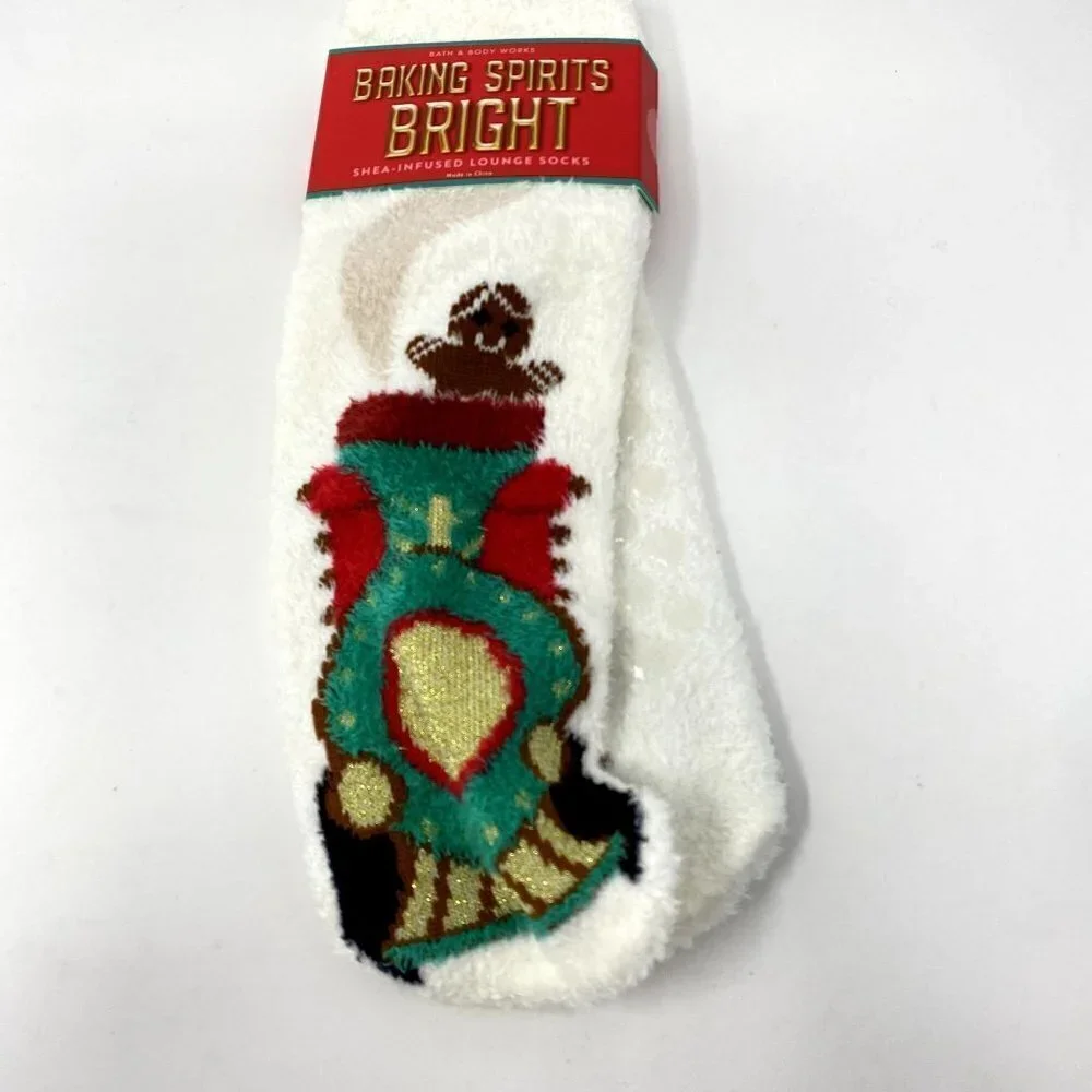 Bath & Body Works Shea-Infused Lounge Socks Holiday Themes  B34
